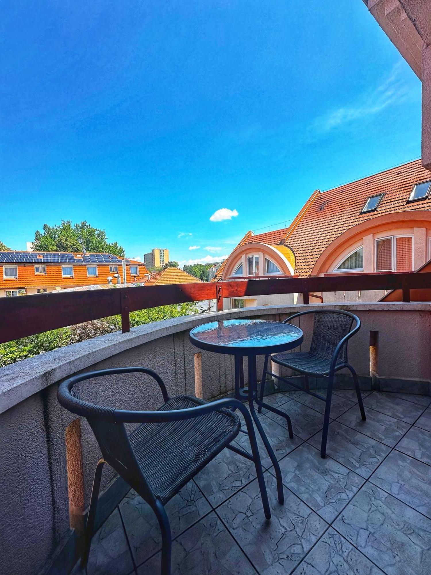 Corso Apartman Hajdúszoboszló Esterno foto