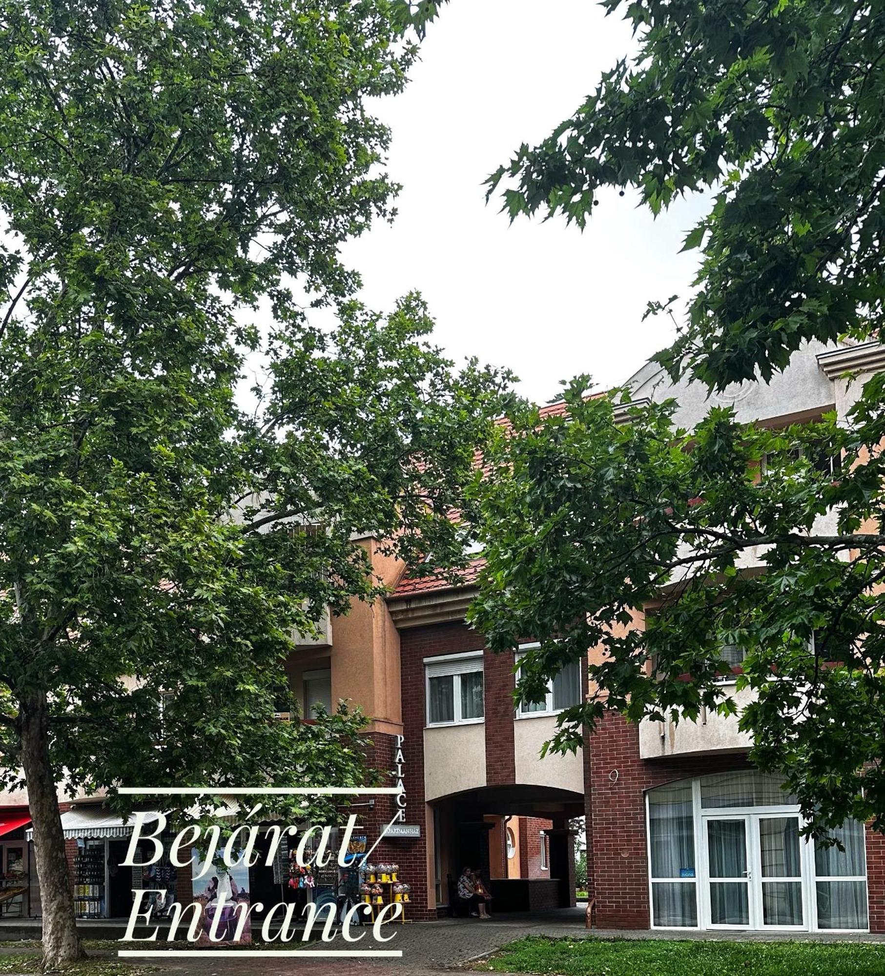 Corso Apartman Hajdúszoboszló Esterno foto